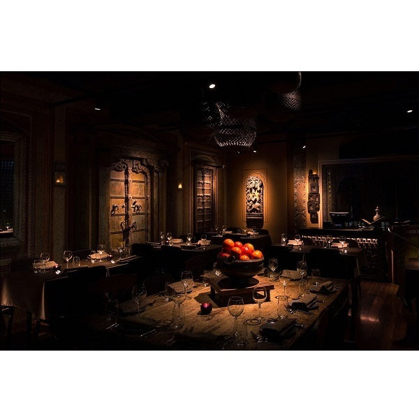 Restaurant lounge lighting using Soraa SNAP 4 inch 1/4 CTO color filter