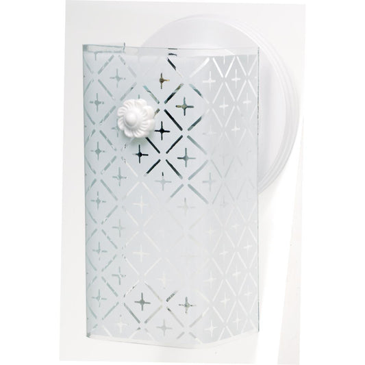 Satco 50-234 7 in. U-Channel Shade Vertical Hole 1-3/4 in. From End 7/16 in. 1/8 Slip White
