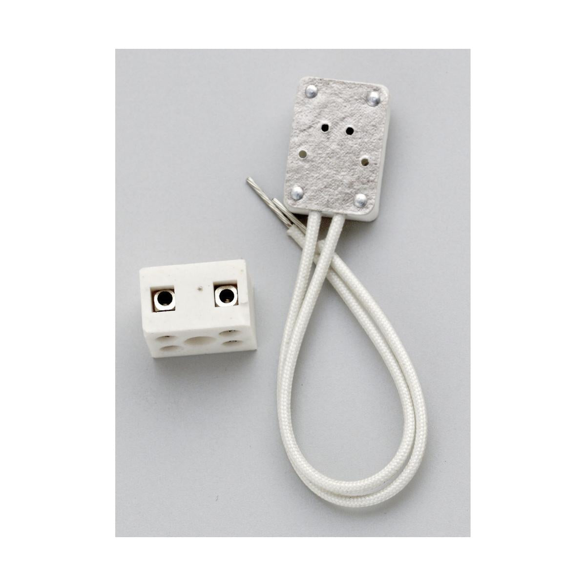 Satco S70-567 MR16 Bi-Pin Halogen Socket